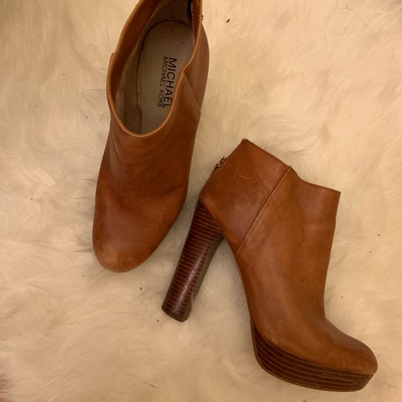 Michael Kors brown 5 inch booties - Picture 2 of 4